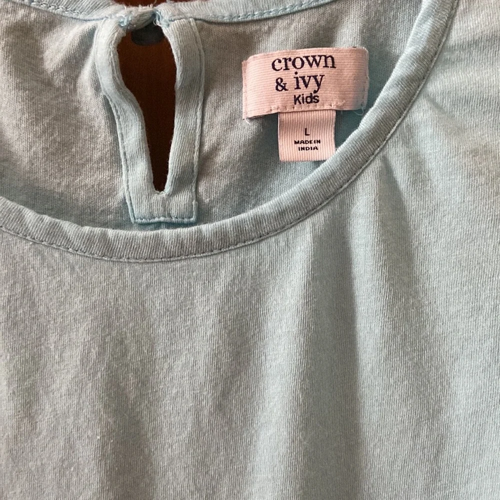 Light blue Crown & Ivy girls cap sleeve top size L